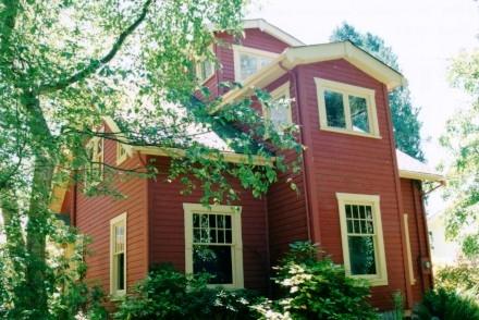 Canon William Holdom House