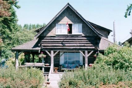 Gilly Summer Residence